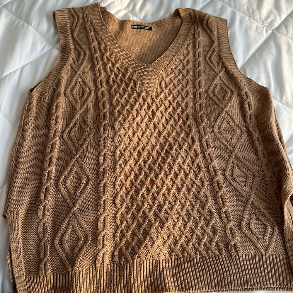 Tan: light brown vest with slits on the sides beautiful knot vest